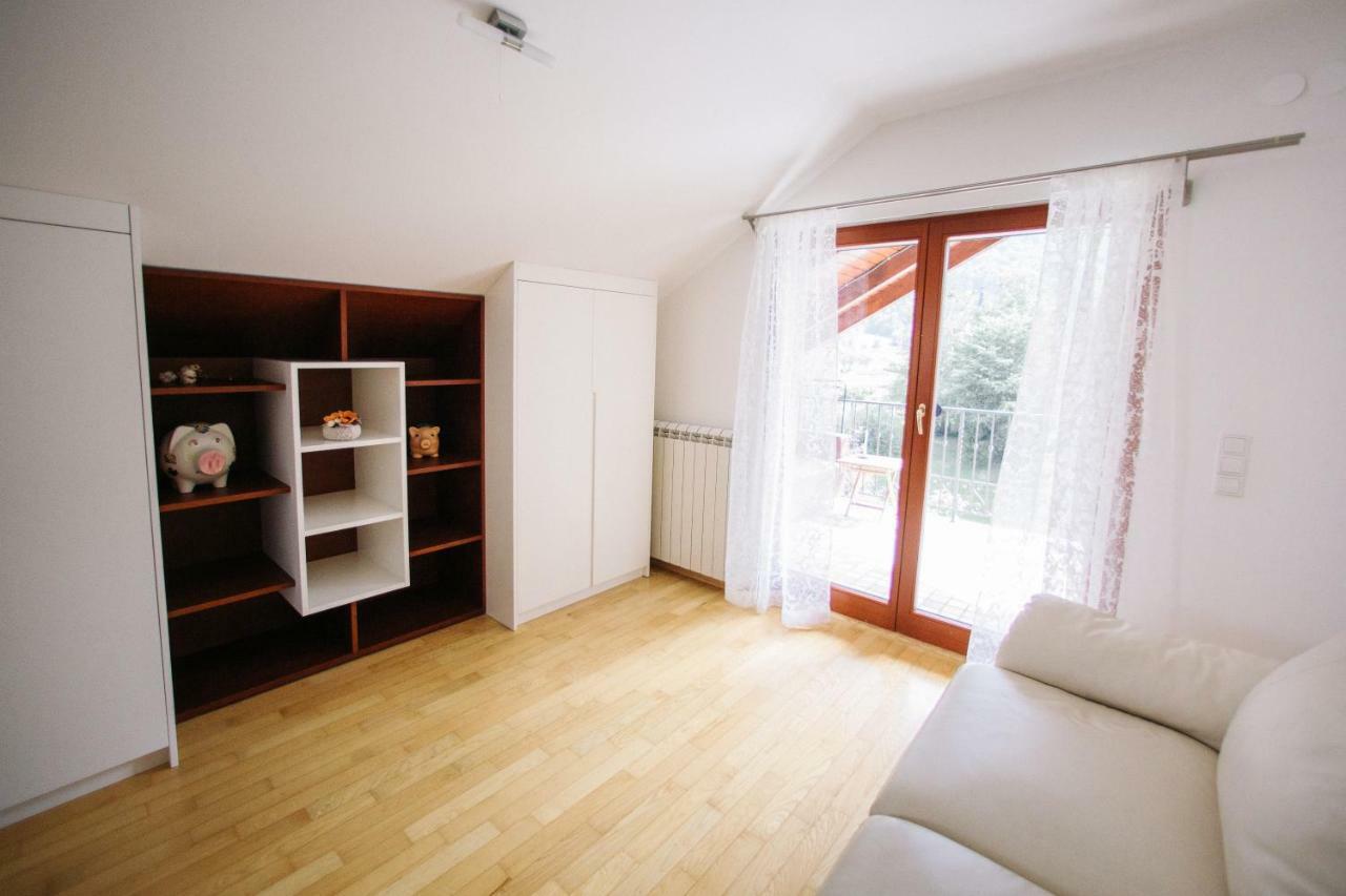 Appartement Hisa Krivopeta à Kobarid Extérieur photo
